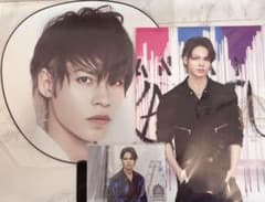 KATーTUN 上田竜也うちわ クリアファイル 公式写真のサムネイル