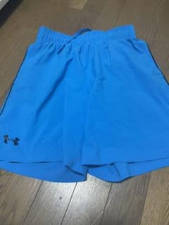 アンダーアーマー　ハーフパンツのサムネイル