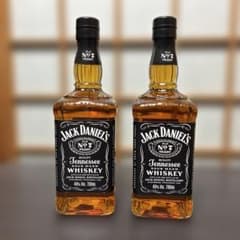ジャックダニエル　700ml 2本セットのサムネイル