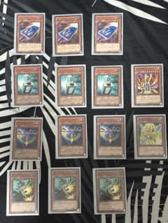 遊戯王セット まとめ売り値下げ可　 デッキ⭐︎のサムネイル