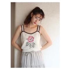 roseニットキャミ　キャミソール　メリージェニー　merryjennyのサムネイル