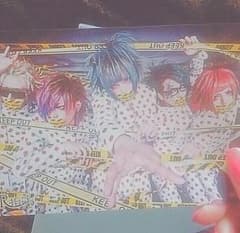 R指定生写真のサムネイル