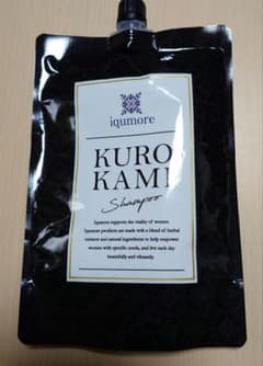 iqumore KURO KAMI Shampoo 400g - メルカリ