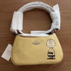 COACH×PEANUTS チャーリーブラウン - メルカリ