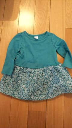 新品未使用 ＧＡＰ グリーン ワンピース 80~90のサムネイル
