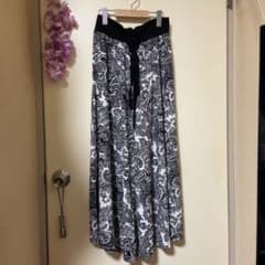 ⭐︎ペイズリー柄 ワイドパンツ ⭐︎イージーパンツ ブラック ホワイト⭐︎のサムネイル
