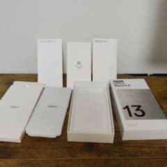 OPPO Reno13 A 外箱 付属品一式のサムネイル