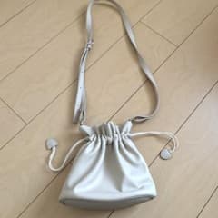 巾着バックのサムネイル