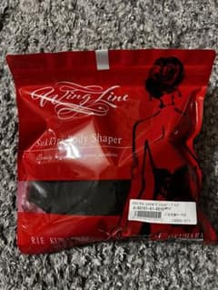 スッキリボディシェイパー補正下着　くわばたりえのサムネイル