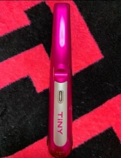 ヘアーアイロン　人気カラー❤︎マゼンダピンク❤︎完売品　削除検討中のサムネイル