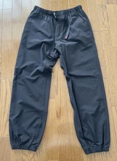 美品GRAMICCI グラミチ 4WAYストレッチ トラックパンツ ブラック Lのサムネイル