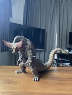 一番くじA賞　ゴモラ ソフビ フィギュアのサムネイル