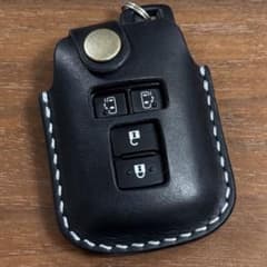 トヨタ スマートキーケース 本革のサムネイル