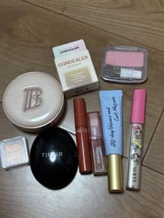 コスメまとめ売り - メルカリ