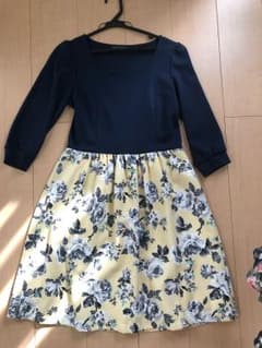 （専用ページ）BLUE EAST ワンピースのサムネイル