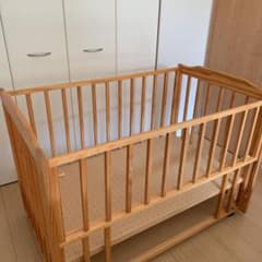 ベビーベッドのサムネイル