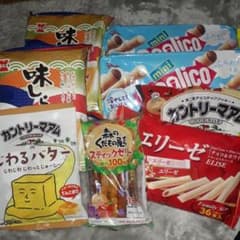 お菓子まとめ売り(1部ご購入決定コメント欄‼️)のサムネイル