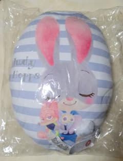 S*ジ様 【新品未使用】ジュディ・ホップス DREAMY GIRLクッション ズのサムネイル