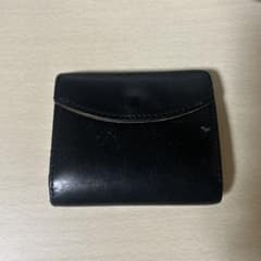 三つ折り財布のサムネイル