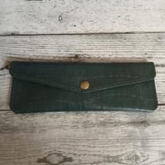 ハンドメイド レザー ペンケース①のサムネイル