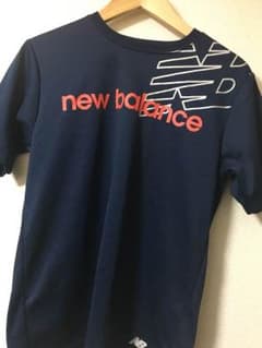 値下げしました 半袖Tシャツ ニューバランス スポーツウェアのサムネイル