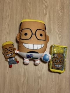 関口メンディー　クッション　DREAMERS 関口メンディー produce 3WAYネックピロー＆クッション - メルカリ