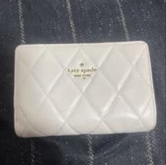 kate spade NEW YORK 二つ折り 財布 キルティング ホワイトのサムネイル