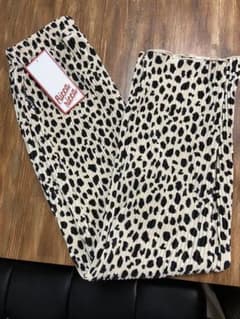 リッカリッカ　Ricca ricca プリーツパンツ　ダルメシアンのサムネイル