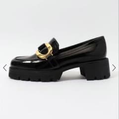 TOMORROWLAND　厚底　金具付き　ブラック　ローファー　本革　チャンキー