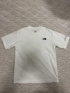 THE NORTH FACE ホワイト Tシャツ Mのサムネイル