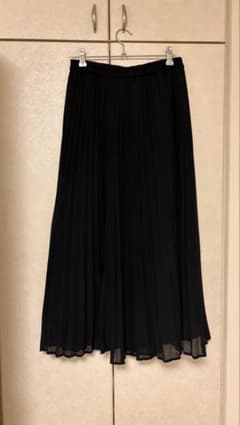 GU ブラック プリーツロングスカート Mサイズのサムネイル