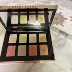 ボビィ　ブラウン　リュクス　プレシャス　メタルズ　アイシャドウ　パレットのサムネイル