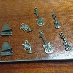 アンティークチャーム楽器セットのサムネイル