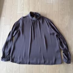 ZARA 茶色　長袖ブラウス￼￼￼のサムネイル