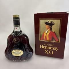 Hennessy X.O. コニャック 箱入りのサムネイル
