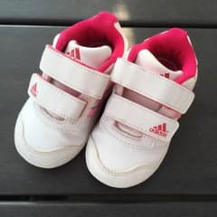 adidas スニーカー 12cmのサムネイル