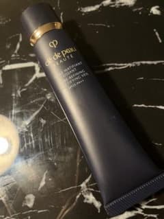 クレ・ド・ポー ボーテ  ヴォワールマティフィアンリサン　SPF25 PA++のサムネイル