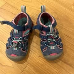 KEEN サンダル ネイビー/ピンクのサムネイル