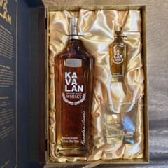 m*i様 KAVALAN シングルモルトウイスキー 700ml 2本セット KAVALAN（カバラン） ウイスキー シングルモルトウイスキー トリプル