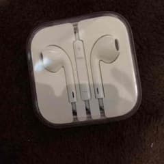maron様専用ページiPhone5sのイヤホンのサムネイル