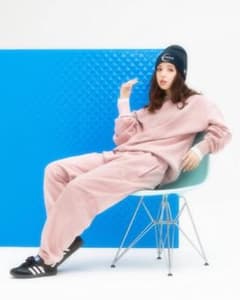 新品未使用】NEW ERA×CALNAMUR スウェットセットアップ - メルカリ