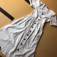 初めて出品します。似合わないため出品します半年ほどタンスの中、中古に理解有る方。のサムネイル