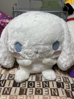 サンリオ　シナモンの大きなぬいぐるみのサムネイル