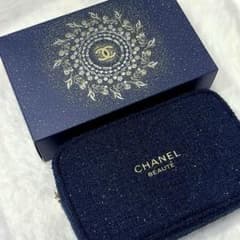 【CHANEL】2025クリスマスコフレ リップアンド ネイルケアセットのサムネイル