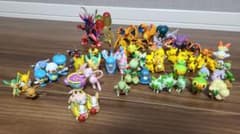 ポケモン　モンコレ　ソフビ　等　 フィギュア コレクション 65体のサムネイル