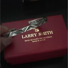 larry smith バングルのサムネイル