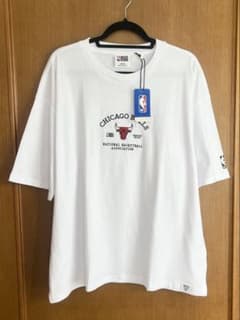 ☆新品☆NBA M 白 刺繍 半袖Tシャツ バスケ 海外購入 シカゴ