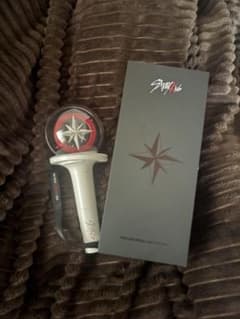 Stray Kids OFFICIAL LIGHT STICK VER.2のサムネイル