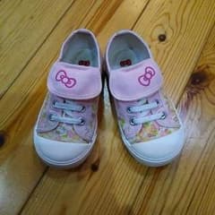 marieさん専用 １６センチ   キティ靴のサムネイル