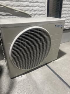 DAIKIN ajt225ans-w エアコン 室外機のみ 2025年製 - メルカリ